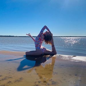 Meet your Posher, Rose